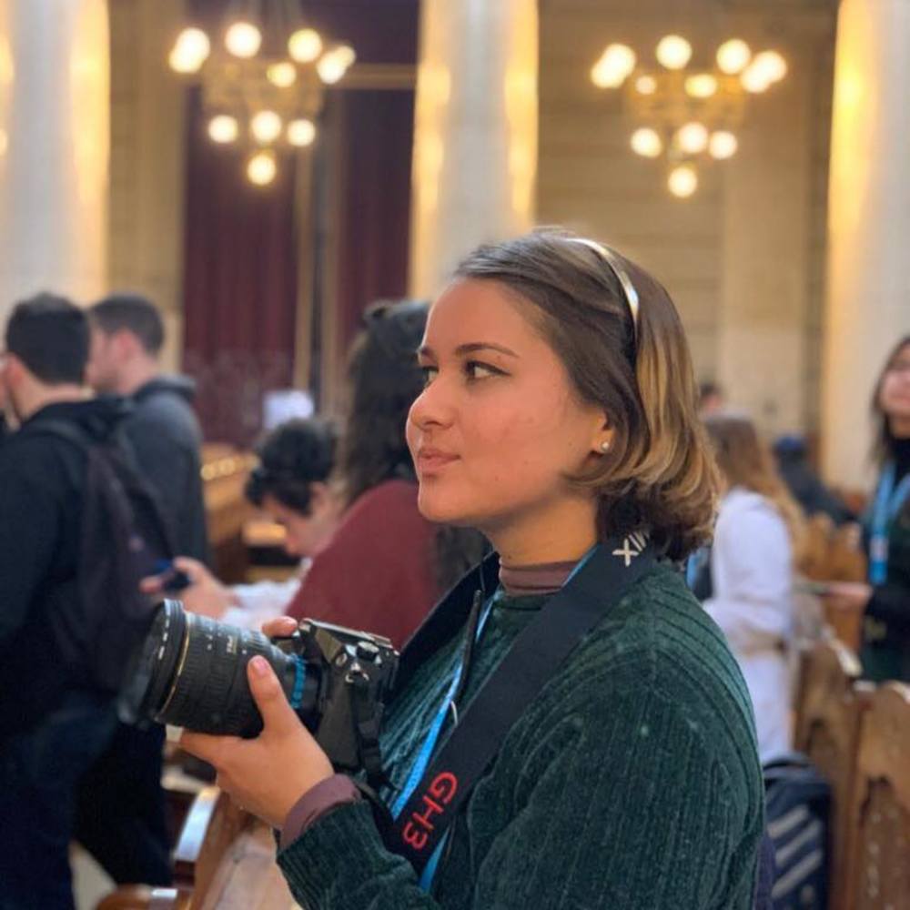 Meet your Posher, Emilia